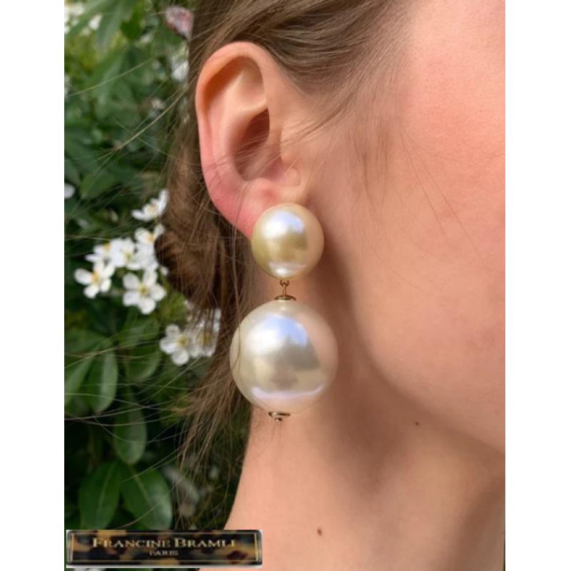 B.O clip Théonie L Francine Bramli