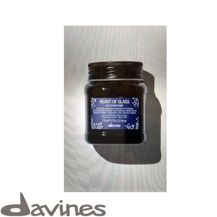 HEART OF GLASS Rich Conditionneur 250ml Davines HEART OF GLASS Rich Conditionneur 250ml Davines