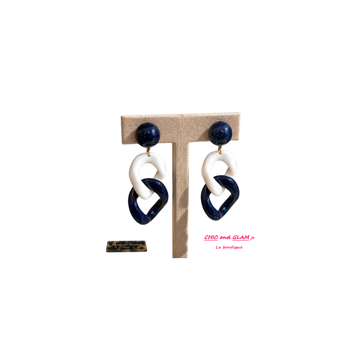 B.O mailles clip ton marine et blanc Francine Bramli . B.O mailles clip ton marine et blanc Francine Bramli .
