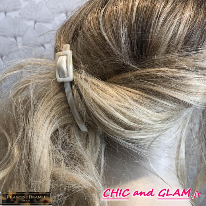 Barrette boucle ton marbre blanc nacré Francine Bramli